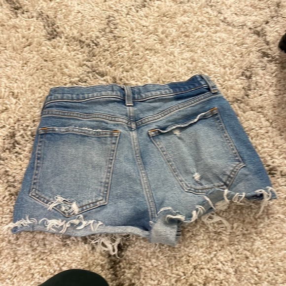 Abercrombie and fitch // the mom short high rise - Picture 3 of 3